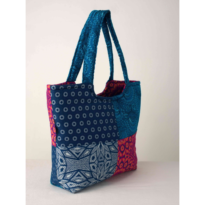 Mami Tote Bag