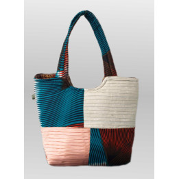 Mami pleated Tote Bag