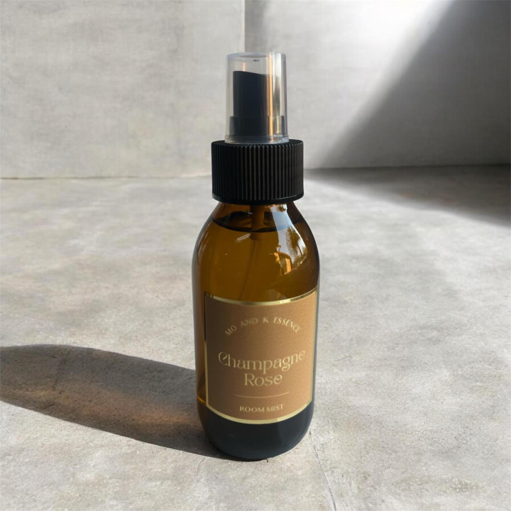 Mo and K Essence - Amber Home Fragrance Room Mist Spray 100