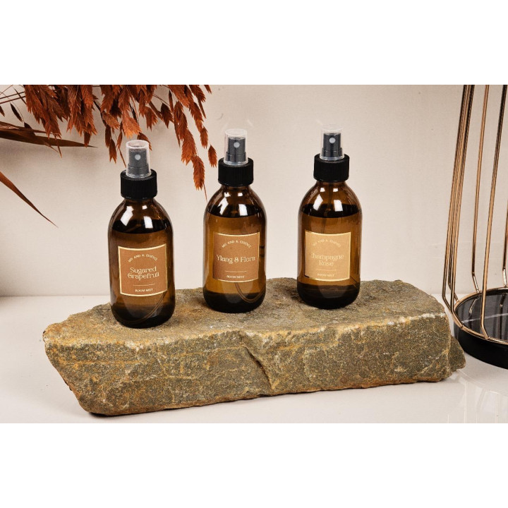 Mo and K Essence - Amber Home Fragrance Room Mist Spray 100