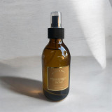 Mo and K Essence - Amber Home Fragrance Room Mist Spray 200