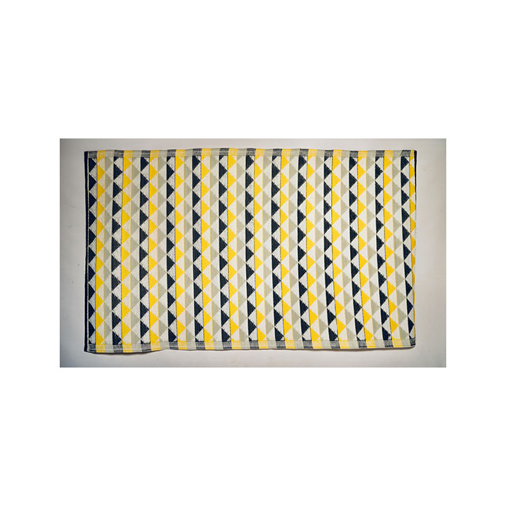 Triangle Mat Yellow, Grey & White