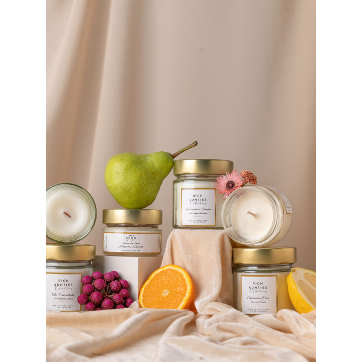 Rich Aunties Esthetics - Cinnamon Pear Scented Soy Candle 212ml