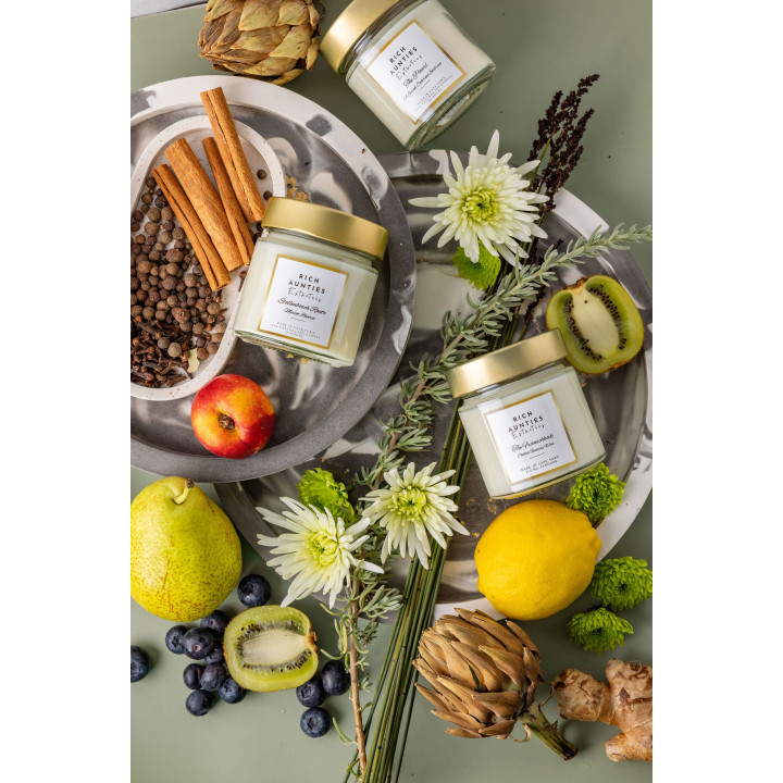 Rich Aunties Esthetics - The Paarl Scented Soy Candle - Cabernet Sauvignon Wine Inspired 212ml