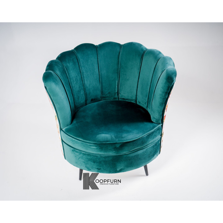 Lounge and Bedroom: Tub Chair